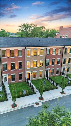 500 SW B Street 3, Bentonville, AR 72712