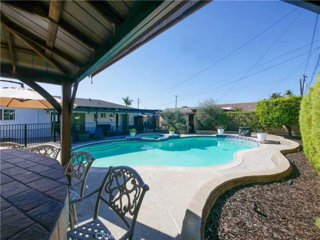 9031 Washington, Westminster, CA 92683