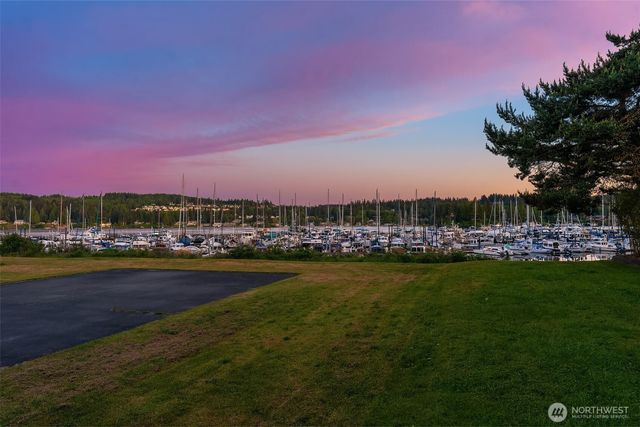 5 Pintail Road, Port Ludlow, WA 98365