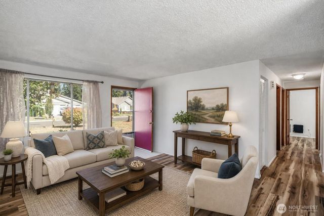 3818 103rd Street NE, Marysville, WA 98270
