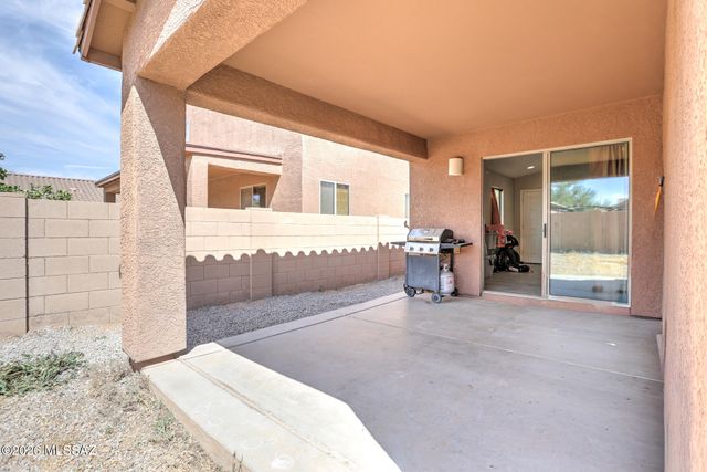 6443 W Elk Falls Way, Tucson, AZ 85757