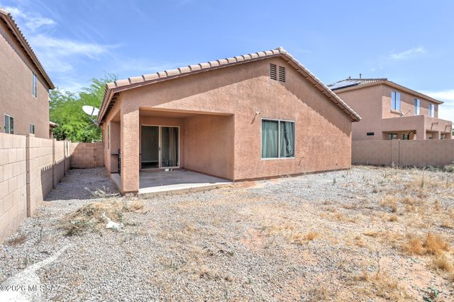 6443 W Elk Falls Way, Tucson, AZ 85757