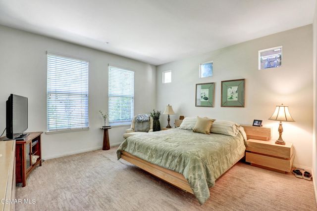34 Gingerwood, Irvine, CA 92603