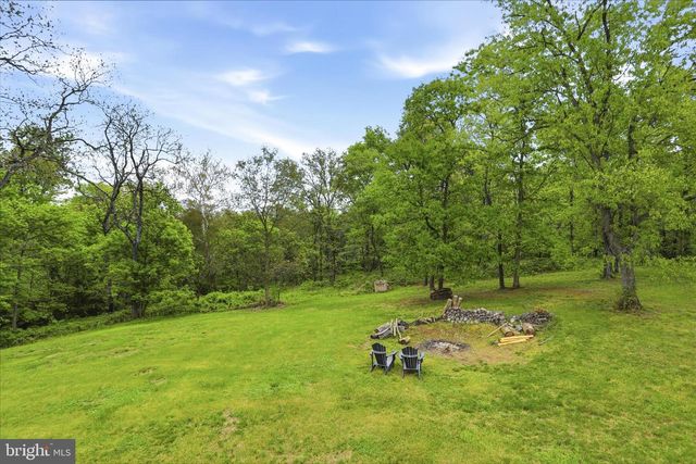 117 BEVERLY LN, Falling Waters, WV 25419