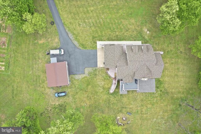 117 BEVERLY LN, Falling Waters, WV 25419