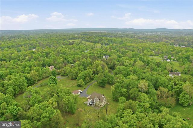 117 BEVERLY LN, Falling Waters, WV 25419