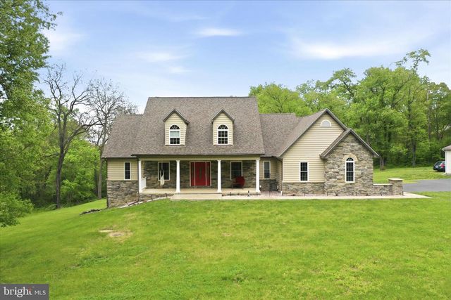 117 BEVERLY LN, Falling Waters, WV 25419