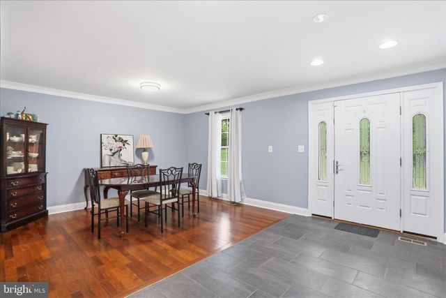 117 BEVERLY LN, Falling Waters, WV 25419