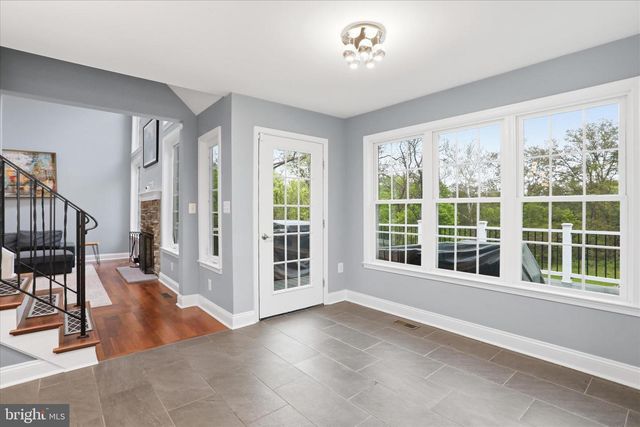 117 BEVERLY LN, Falling Waters, WV 25419