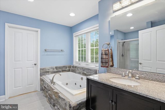 117 BEVERLY LN, Falling Waters, WV 25419
