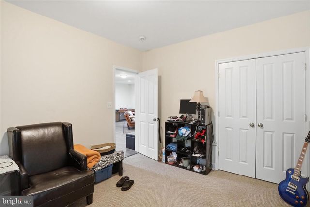 117 BEVERLY LN, Falling Waters, WV 25419