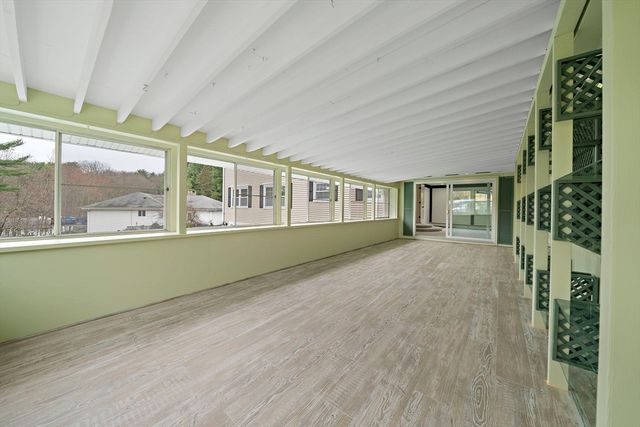 49 Algonquin Rd, Canton, MA 02021