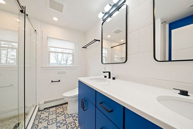 49 Algonquin Rd, Canton, MA 02021