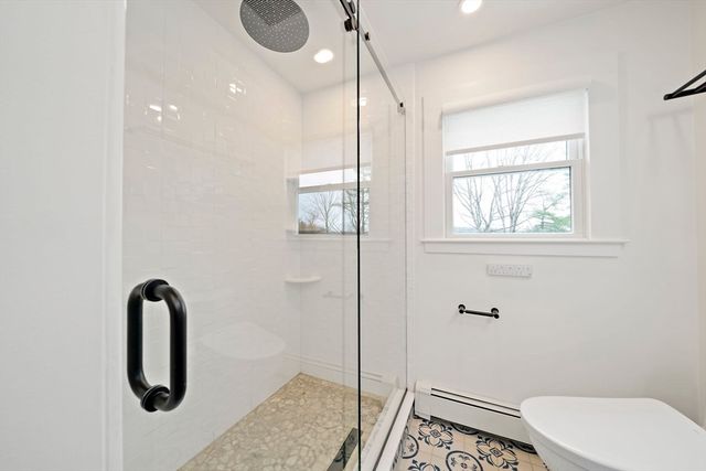 49 Algonquin Rd, Canton, MA 02021