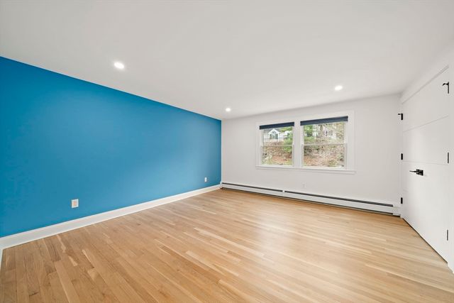 49 Algonquin Rd, Canton, MA 02021