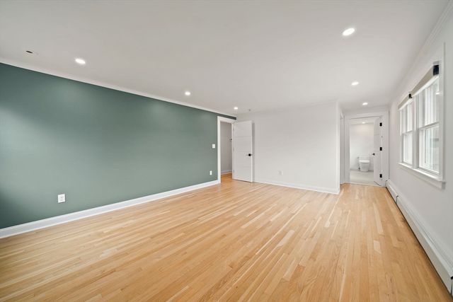 49 Algonquin Rd, Canton, MA 02021