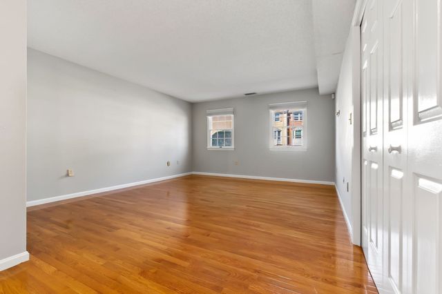 9 Weatherly Drive 9, Salem, MA 01970