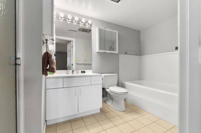 9 Weatherly Drive 9, Salem, MA 01970