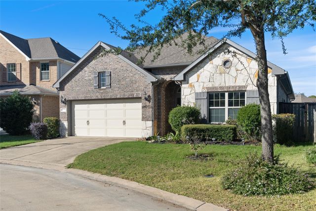 176 Castlegate Lane, Houston, TX 77065