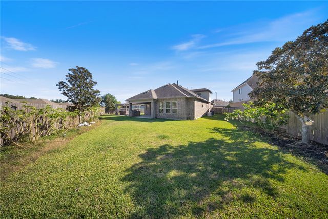 176 Castlegate Lane, Houston, TX 77065