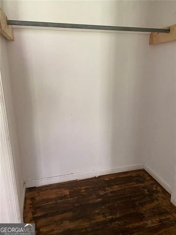 106 E Derenne Avenue, Savannah, GA 31405