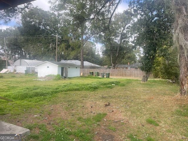 106 E Derenne Avenue, Savannah, GA 31405