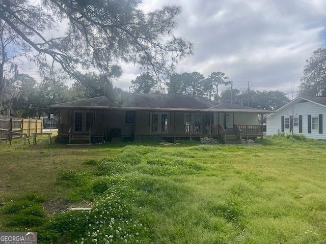 106 E Derenne Avenue, Savannah, GA 31405