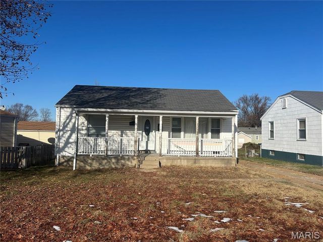 8139 Blanchard Drive, Berkeley, MO 63134