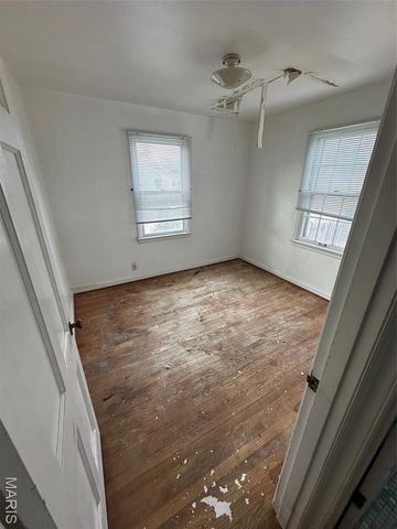 8139 Blanchard Drive, Berkeley, MO 63134