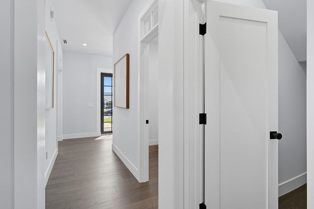 11823 Lake Shore Place, North Palm Beach, FL 33408
