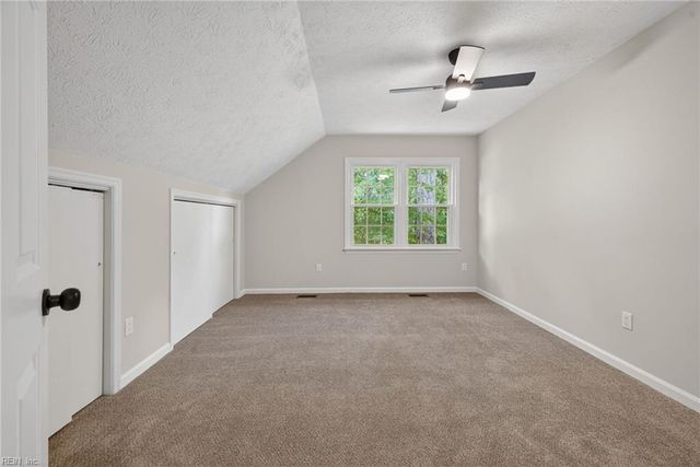 2101 Village Green PW, Newport News, VA 23602