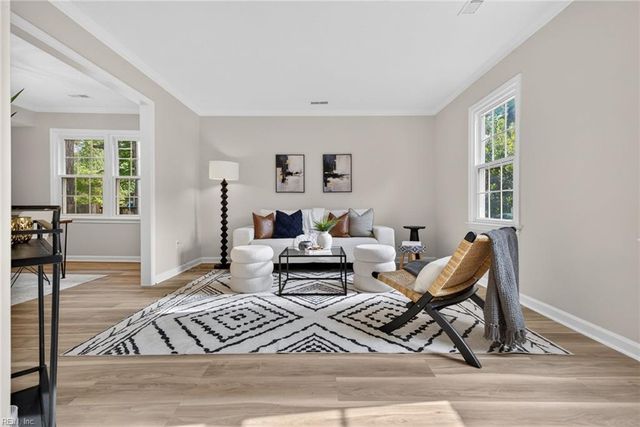 2101 Village Green PW, Newport News, VA 23602