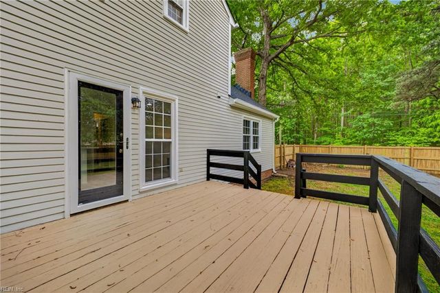 2101 Village Green PW, Newport News, VA 23602