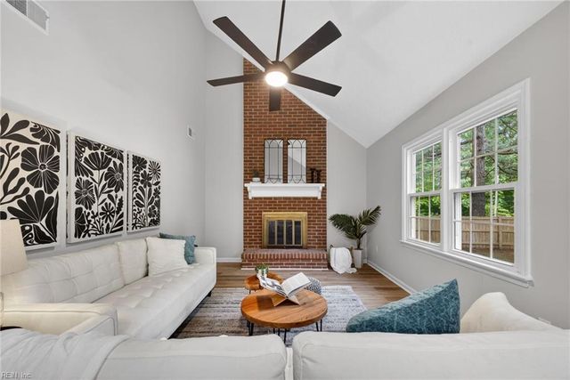 2101 Village Green PW, Newport News, VA 23602