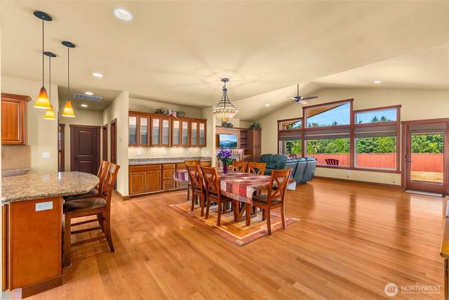 8634 Fox Ridge Lane SE, Olympia, WA 98513