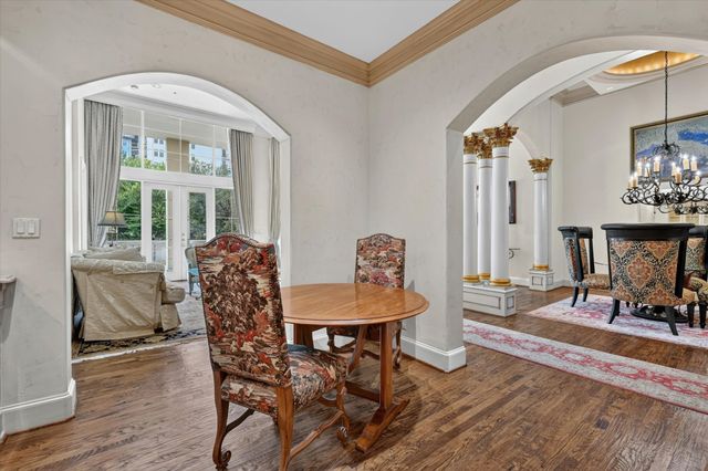 3535 GILLESPIE Street 104, Dallas, TX 75219