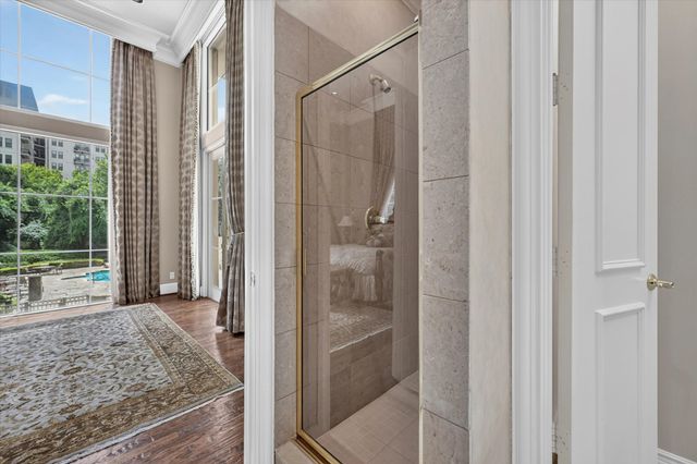 3535 GILLESPIE Street 104, Dallas, TX 75219