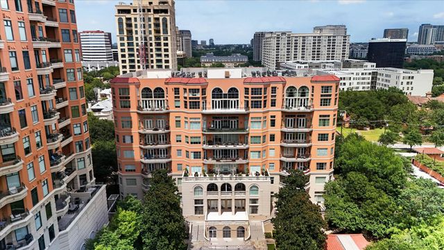 3535 GILLESPIE Street 104, Dallas, TX 75219