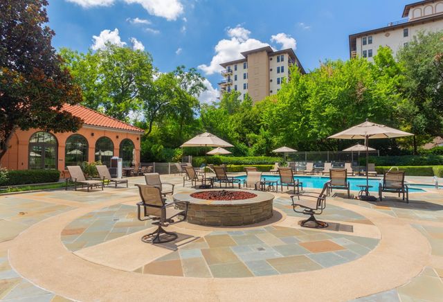 3535 GILLESPIE Street 104, Dallas, TX 75219