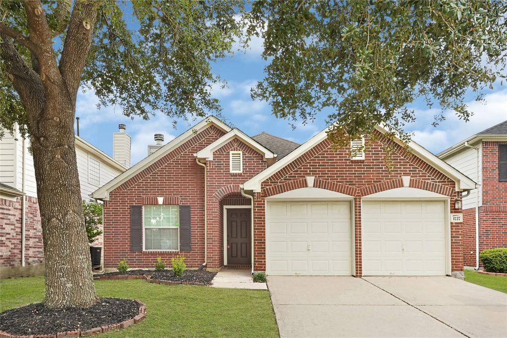 1727 Mickle Creek Drive, Houston, TX 77049