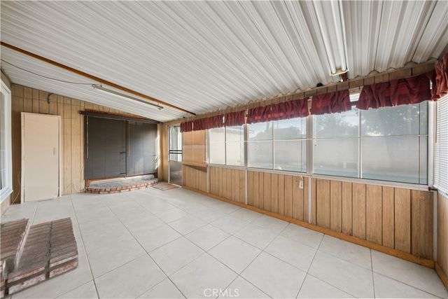 1209 N Puente Street, Brea, CA 92821