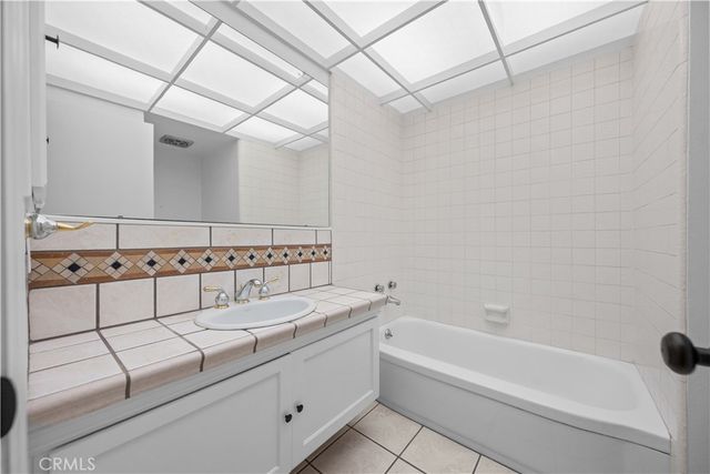 1209 N Puente Street, Brea, CA 92821