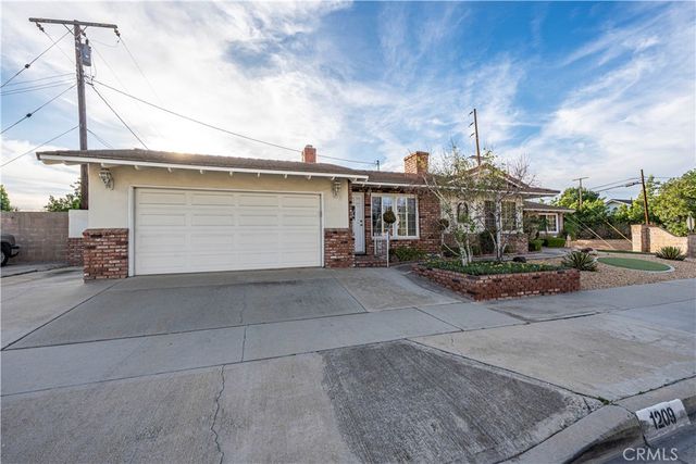 1209 N Puente Street, Brea, CA 92821