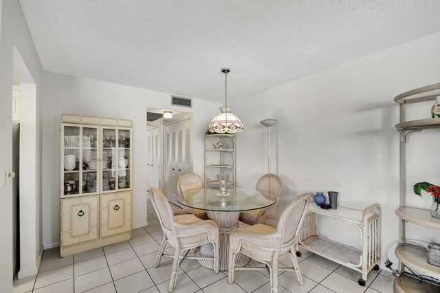 226 Andover I, West Palm Beach, FL 33417