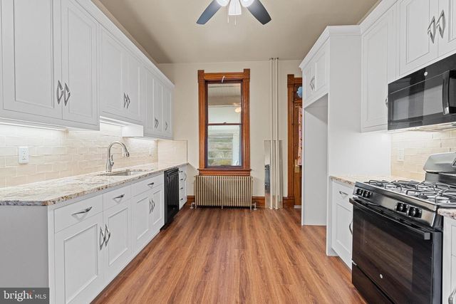 47 CHERRY ST, Walnutport, PA 18088