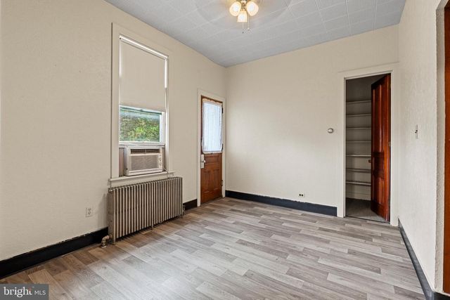 47 CHERRY ST, Walnutport, PA 18088