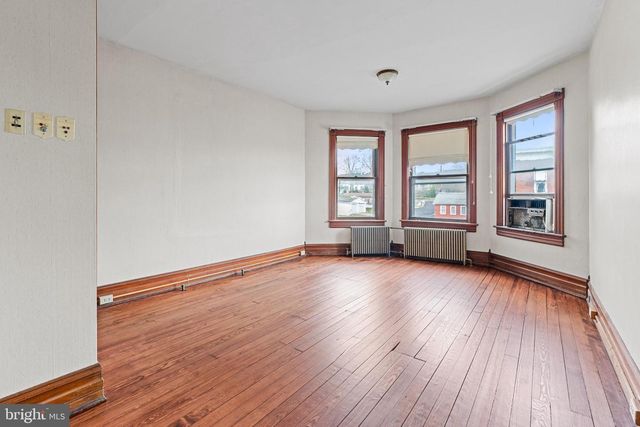 47 CHERRY ST, Walnutport, PA 18088