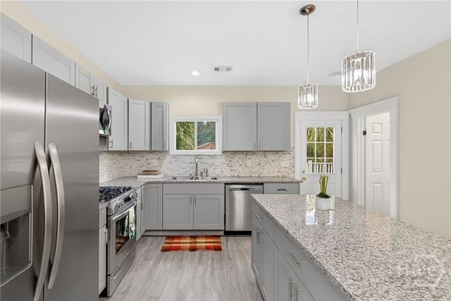 227 Glass Street, Savannah, GA 31415