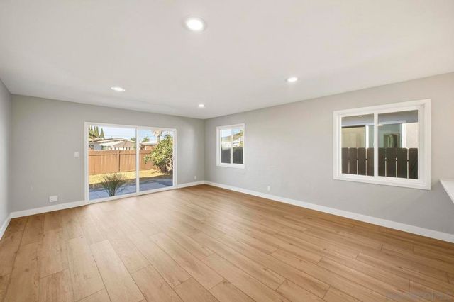 2990 Greyling Dr, San Diego, CA 92123