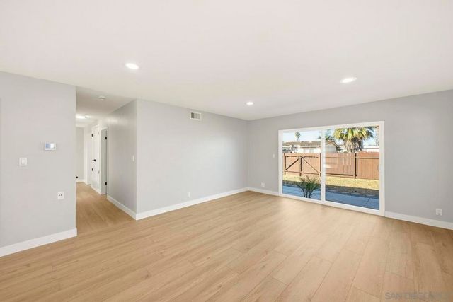 2990 Greyling Dr, San Diego, CA 92123